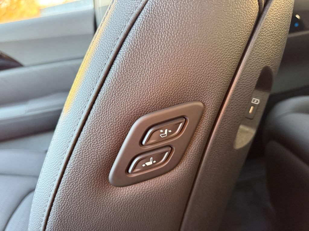 New 2026 Kia Carnival SX Prestige FWD image 32