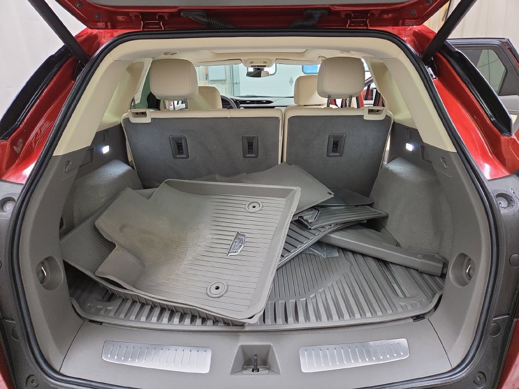 Used 2022 Cadillac XT5 Premium Luxury AWD/4WD image 9