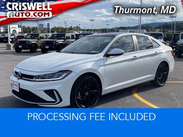 Used 2025 Volkswagen Jetta SE
