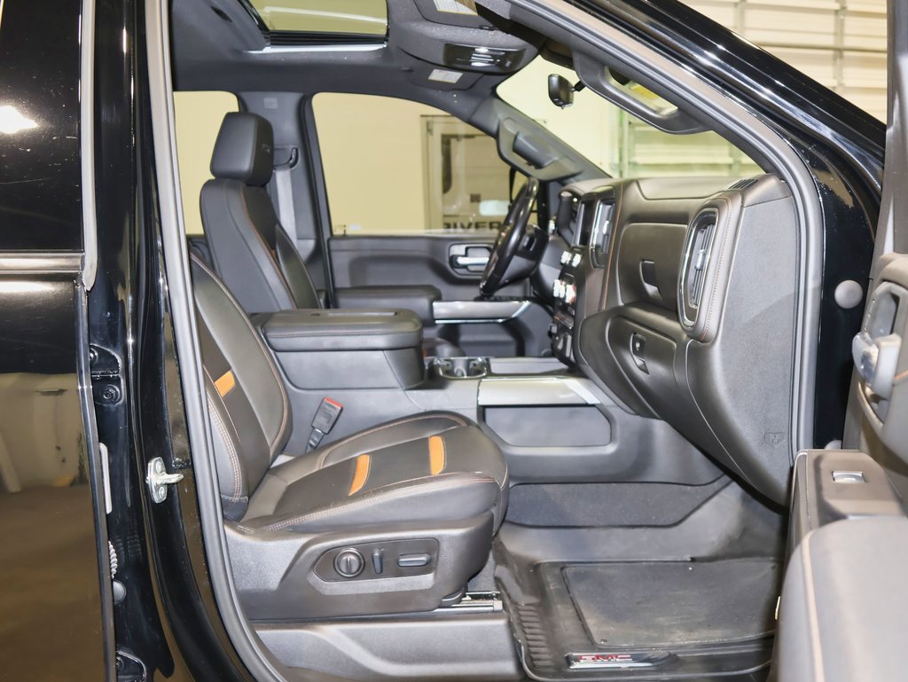 Used 2022 GMC Sierra 2500 AT4 w/ AT4 Premium Plus Package image 29