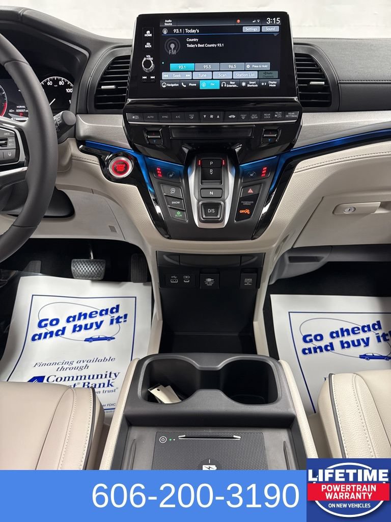 New 2026 Honda Odyssey Touring image 26
