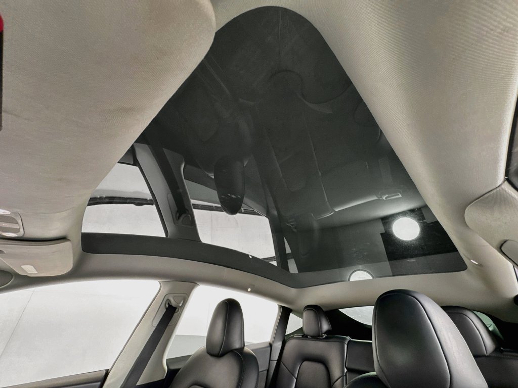 Used 2023 Tesla Model Y Long Range AWD/4WD image 15