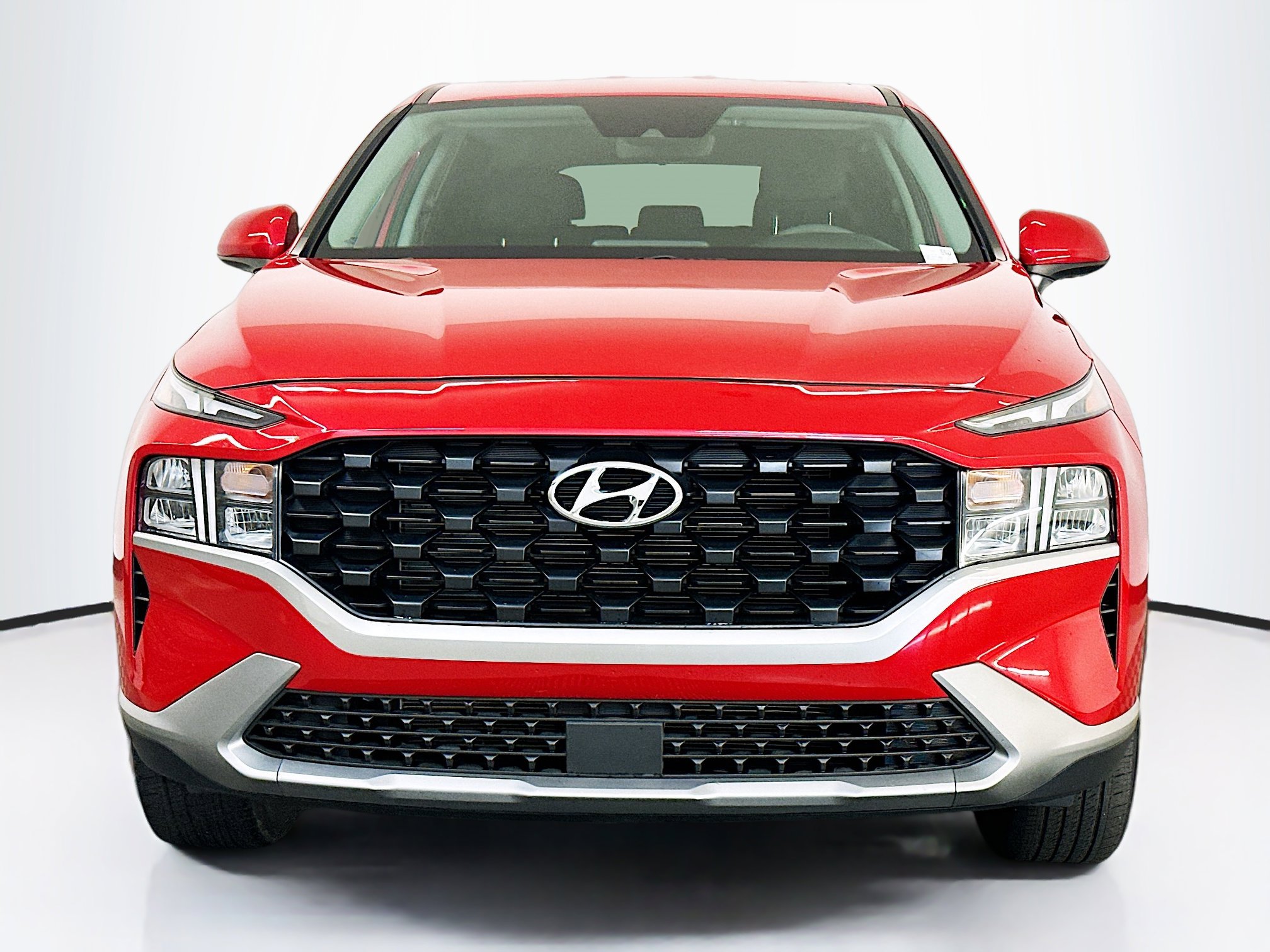 Used 2023 Hyundai Santa Fe SE image 2