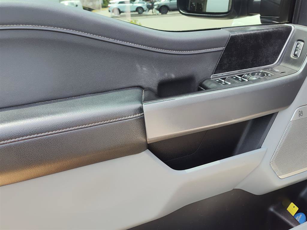 Used 2023 Ford F250 XLT w/ XLT Premium Package AWD/4WD image 7