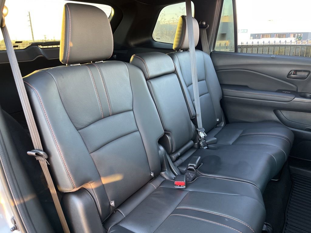 Used 2022 Honda Passport TrailSport image 27