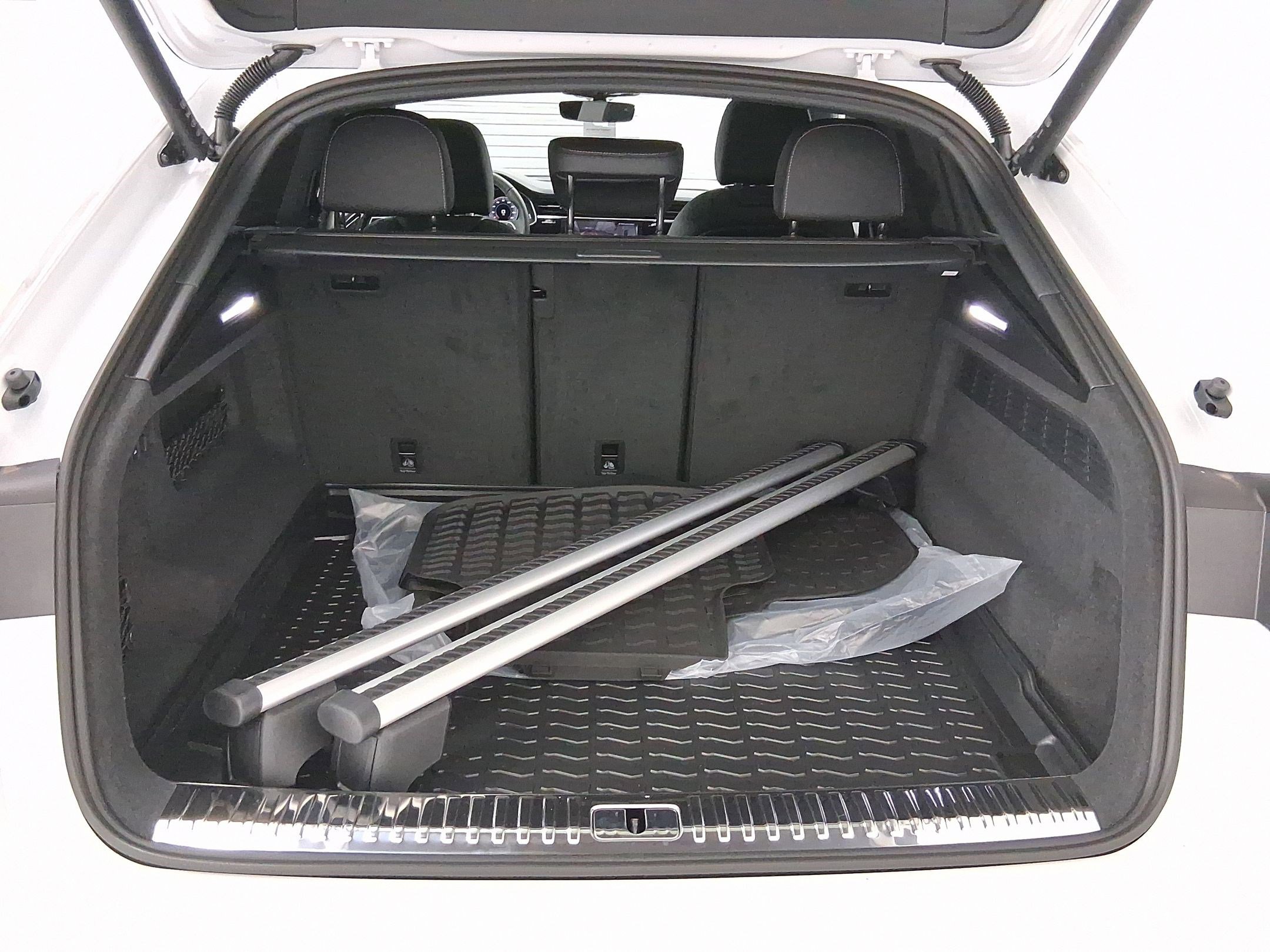 New 2026 Audi Q8 Premium Plus image 29