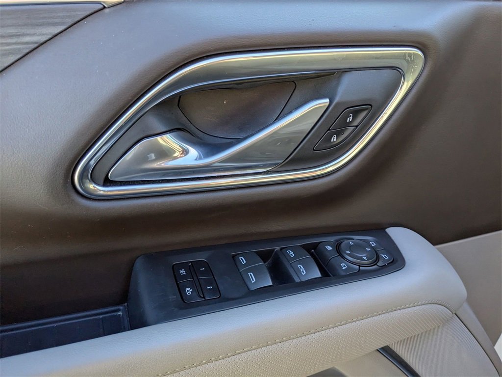 Certified 2023 GMC Yukon SLT w/ SLT Premium Package image 9