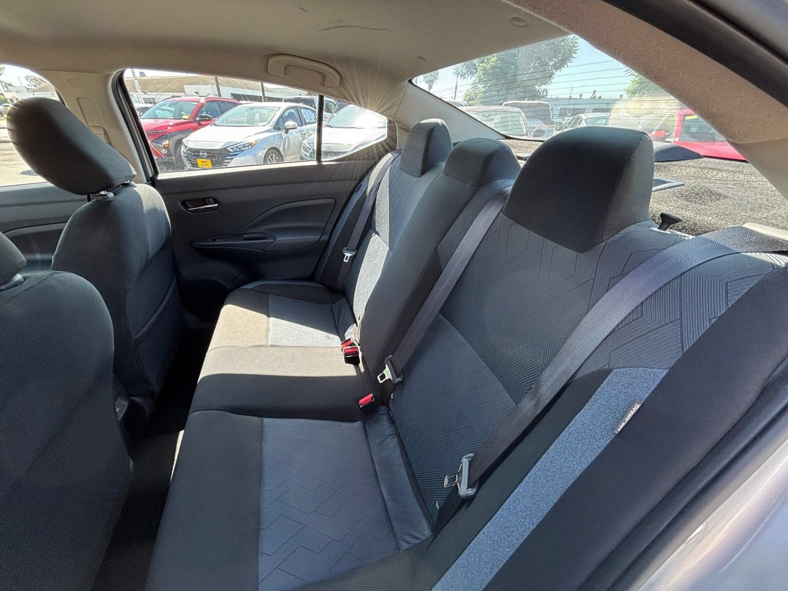 Used 2025 Nissan Versa SV FWD image 25