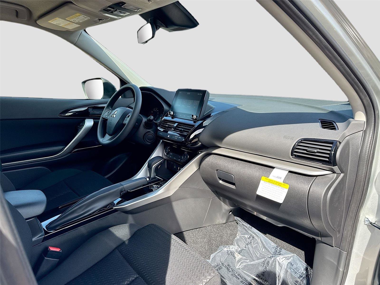 New 2026 Mitsubishi Eclipse Cross LE AWD/4WD image 26