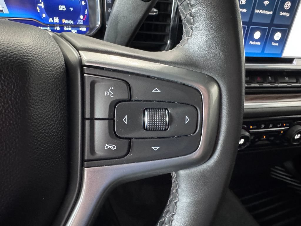Certified 2023 Chevrolet Silverado 1500 LT AWD/4WD image 17