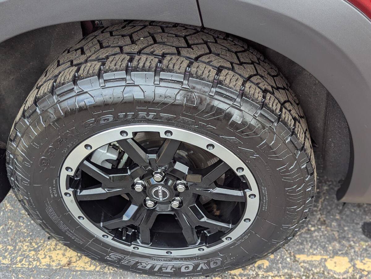 Used 2024 Nissan Pathfinder Rock Creek AWD/4WD image 40