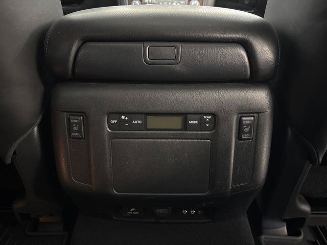 Used 2017 Nissan Armada SV AWD/4WD image 23