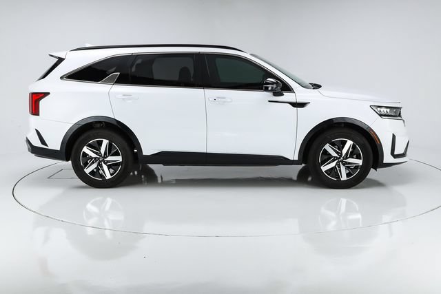 Used 2021 Kia Sorento S FWD image 13