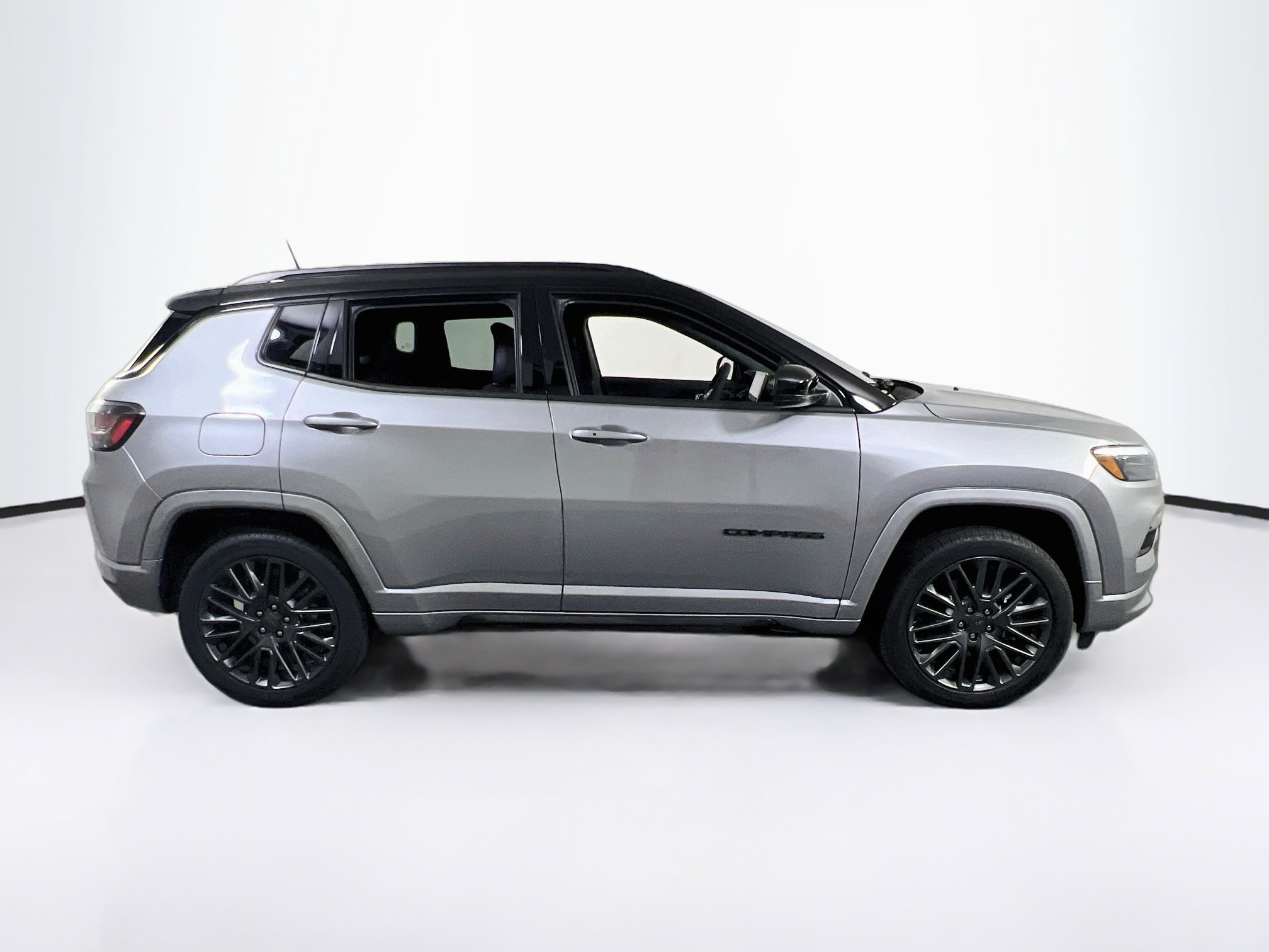 Used 2023 Jeep Compass High Altitude AWD/4WD image 4