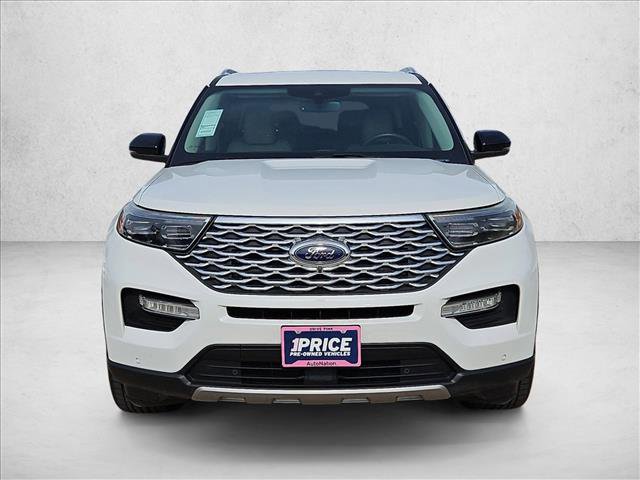 Used 2020 Ford Explorer Platinum image 2
