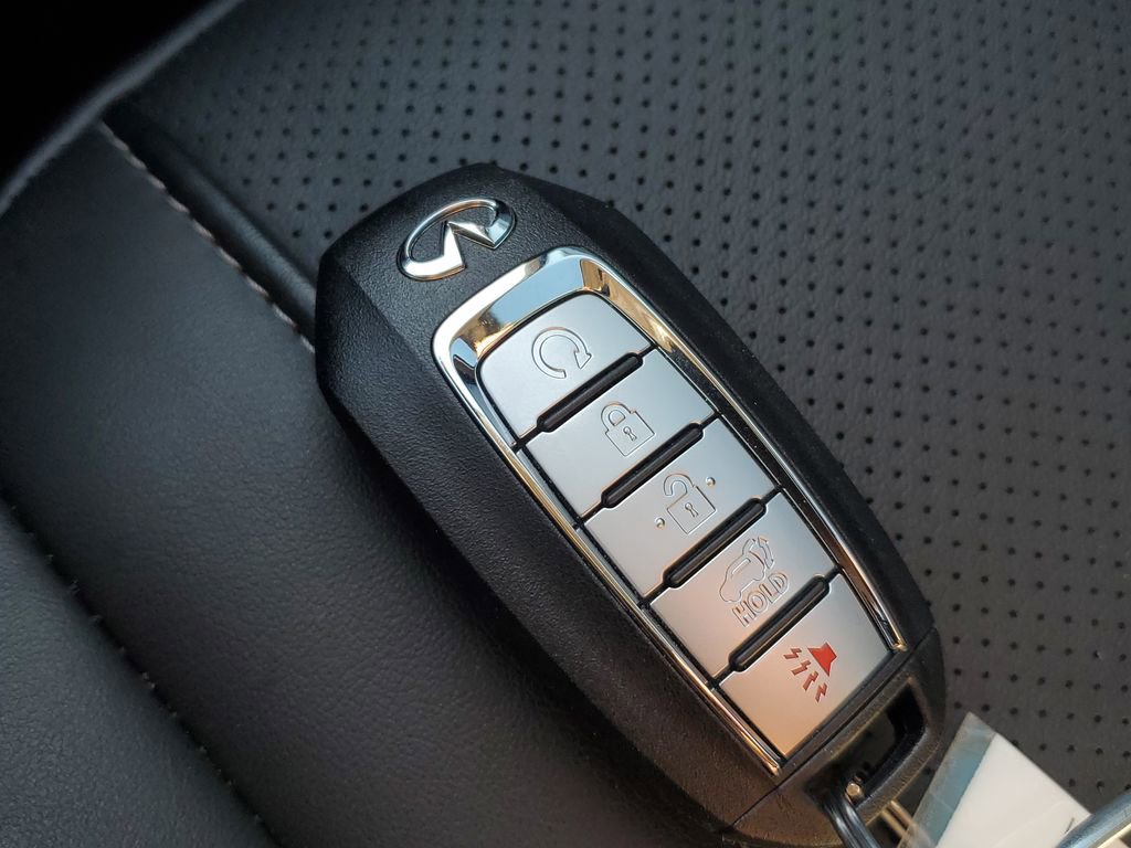 Used 2024 INFINITI QX60 Luxe w/ Performance Audio Package image 28