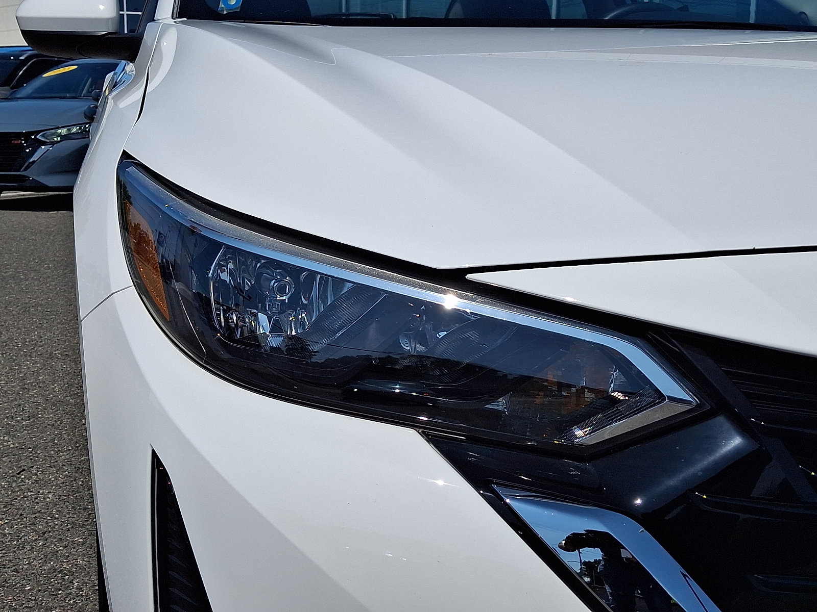 Certified 2025 Nissan Sentra S FWD image 10