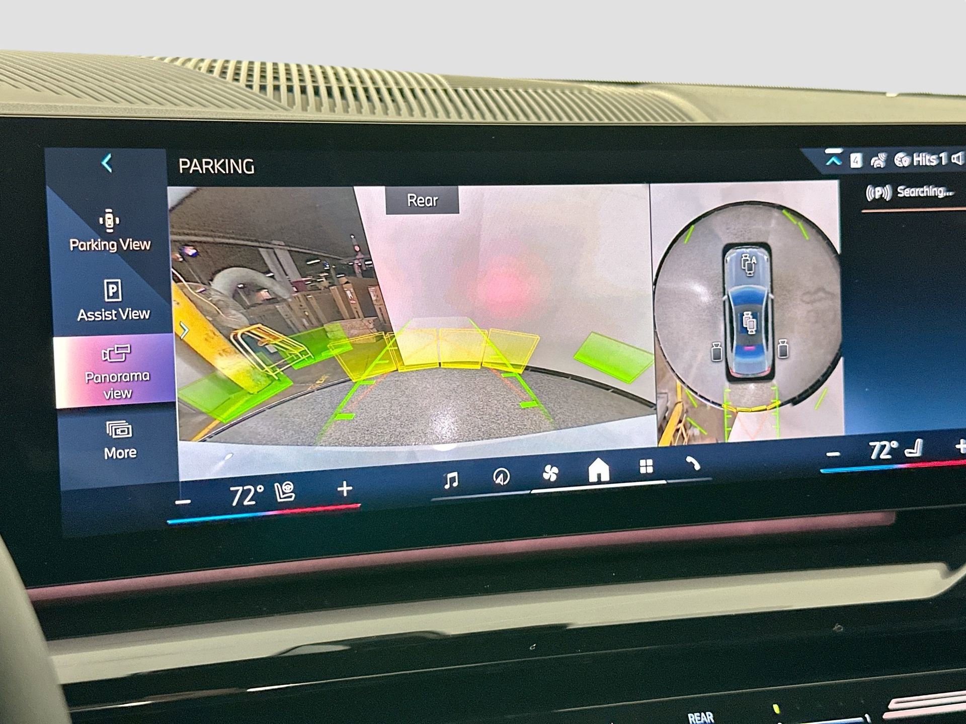 New 2026 BMW 530i xDrive w/ M Sport Package image 14