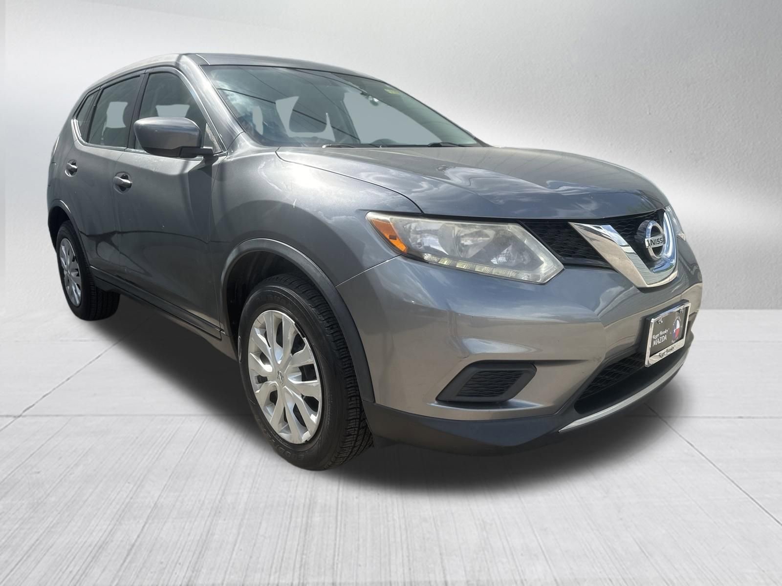 Used 2016 Nissan Rogue S image 3