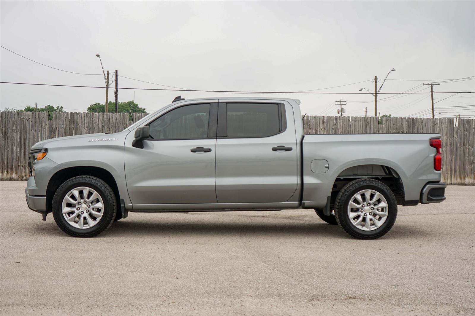 Used 2023 Chevrolet Silverado 1500 Custom RWD image 7