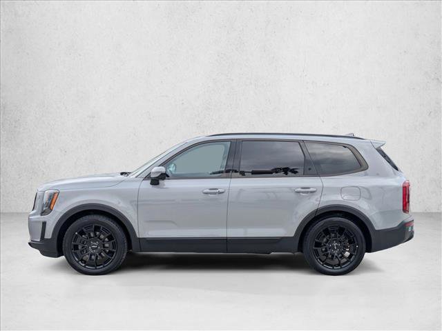 Used 2022 Kia Telluride SX w/ SX Prestige Package image 9