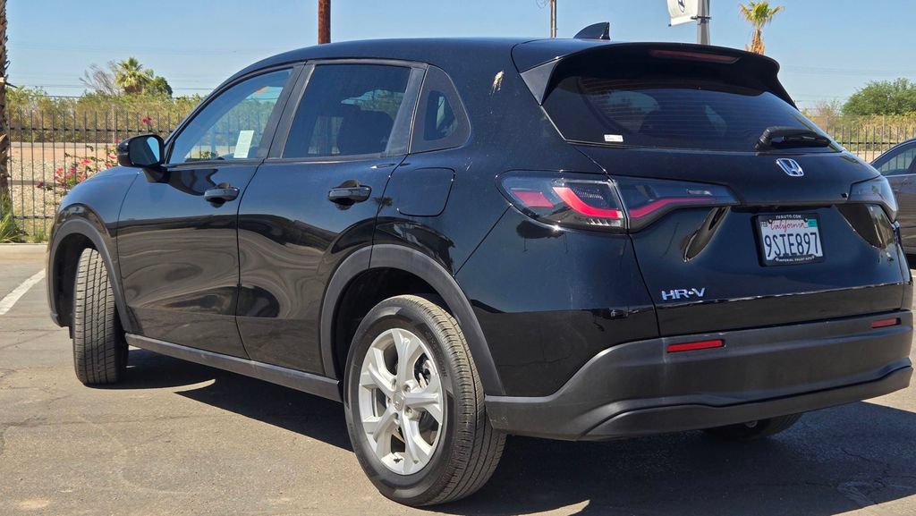Used 2025 Honda HR-V LX image 6