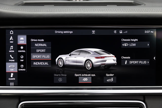 Used 2020 Porsche Panamera GTS w/ Premium Package Plus AWD/4WD image 16