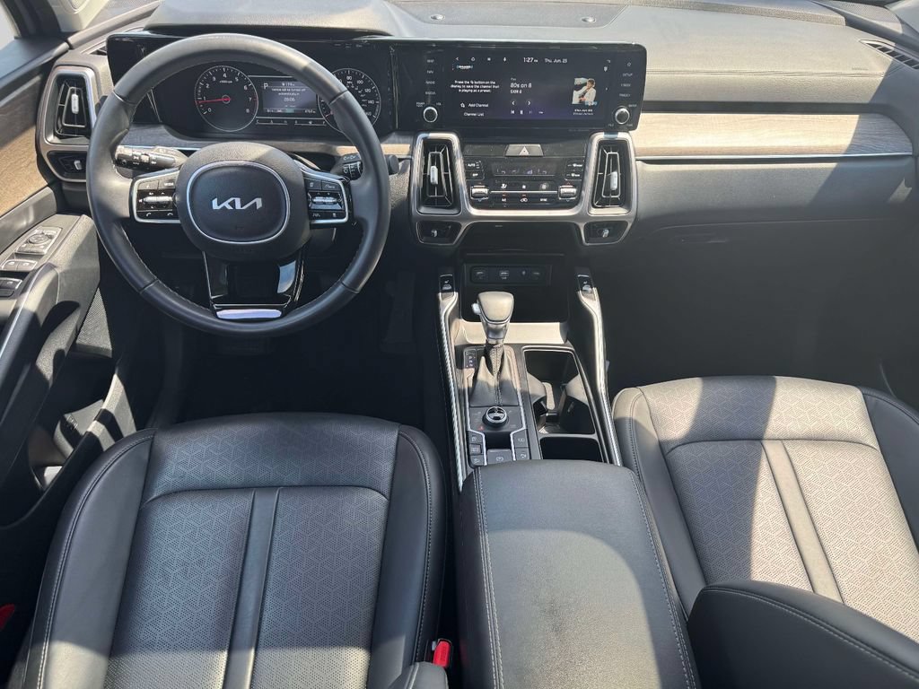 Used 2023 Kia Sorento X-Line EX AWD/4WD image 11