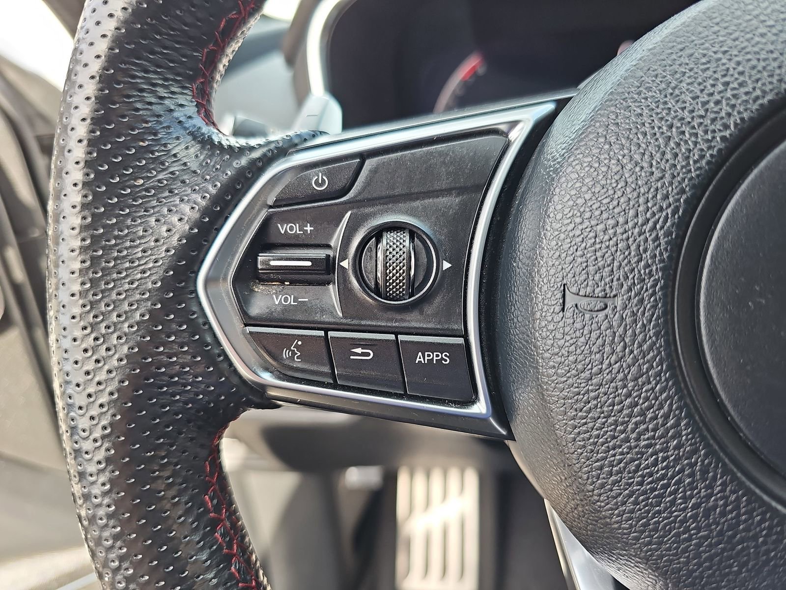 Used 2023 Acura MDX A-Spec image 18