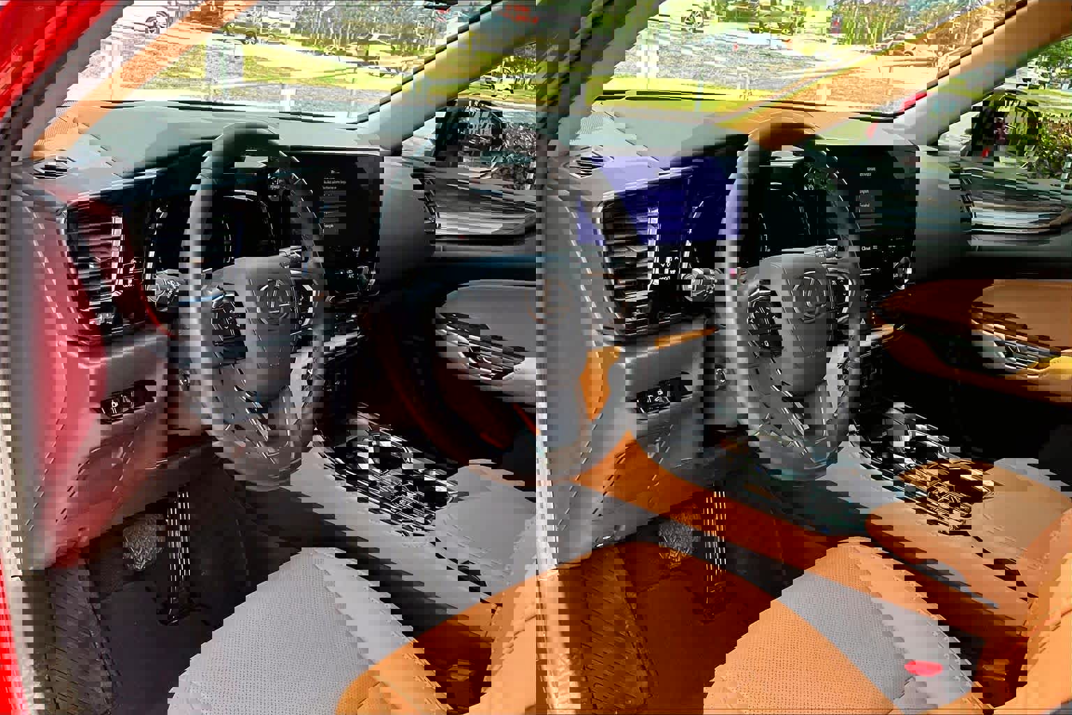 Used 2023 Lexus NX 350h AWD image 18