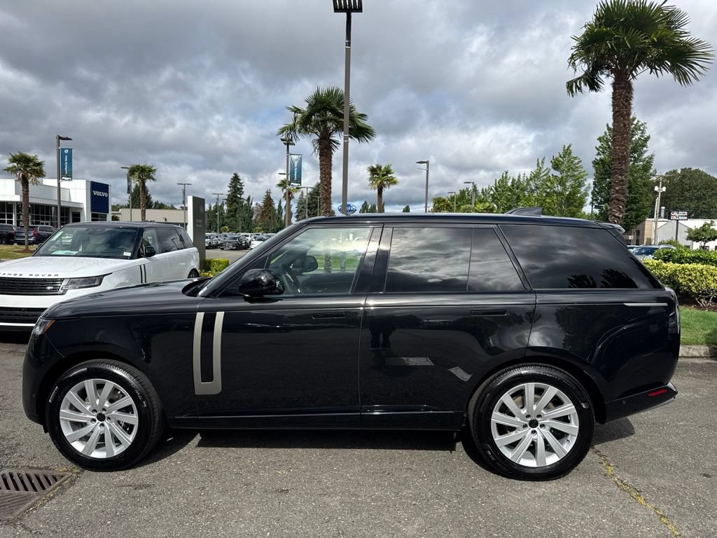 New 2026 Land Rover Range Rover SE AWD/4WD image 2