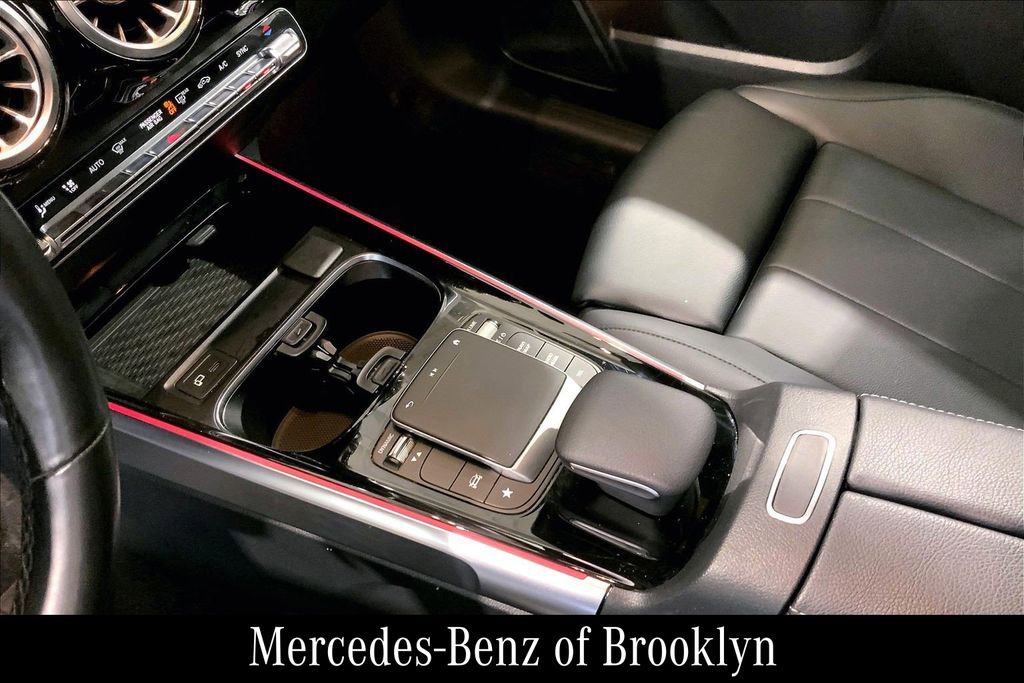 Certified 2021 Mercedes-Benz GLB 250 4MATIC image 19