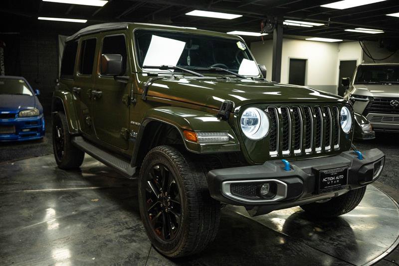 Used 2023 Jeep Wrangler Unlimited Sahara image 5
