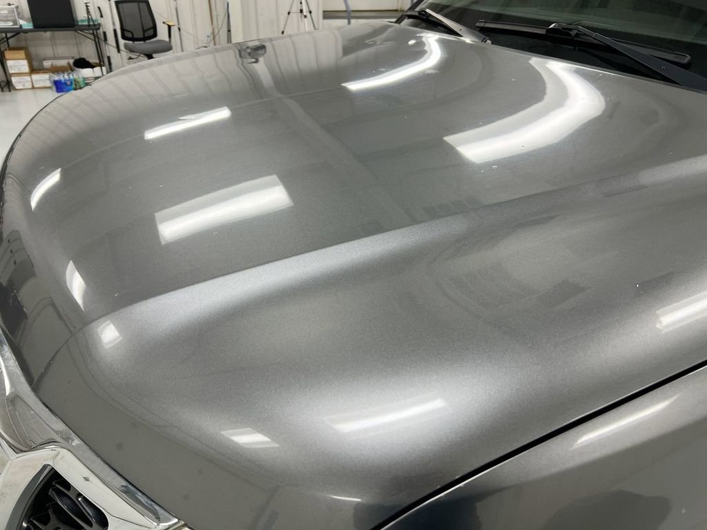 Used 2018 Nissan Armada SL w/ Moonroof Package image 31