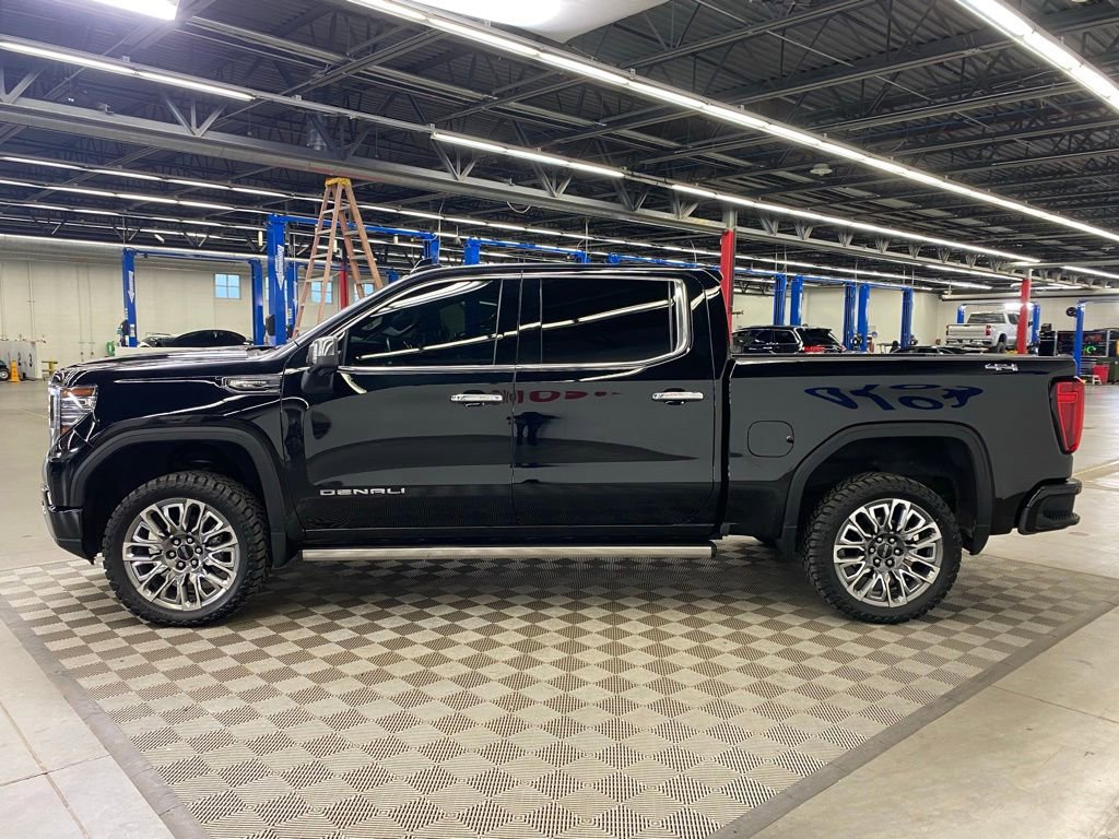 Used 2023 GMC Sierra 1500 Denali Ultimate image 4