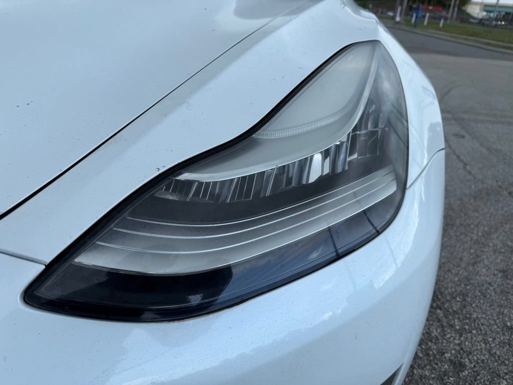 Used 2019 Tesla Model 3 Long Range AWD/4WD image 4