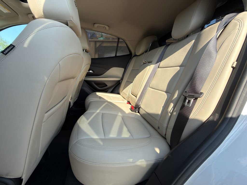 Certified 2018 Buick Encore Essence w/ Experience Buick Package FWD image 14