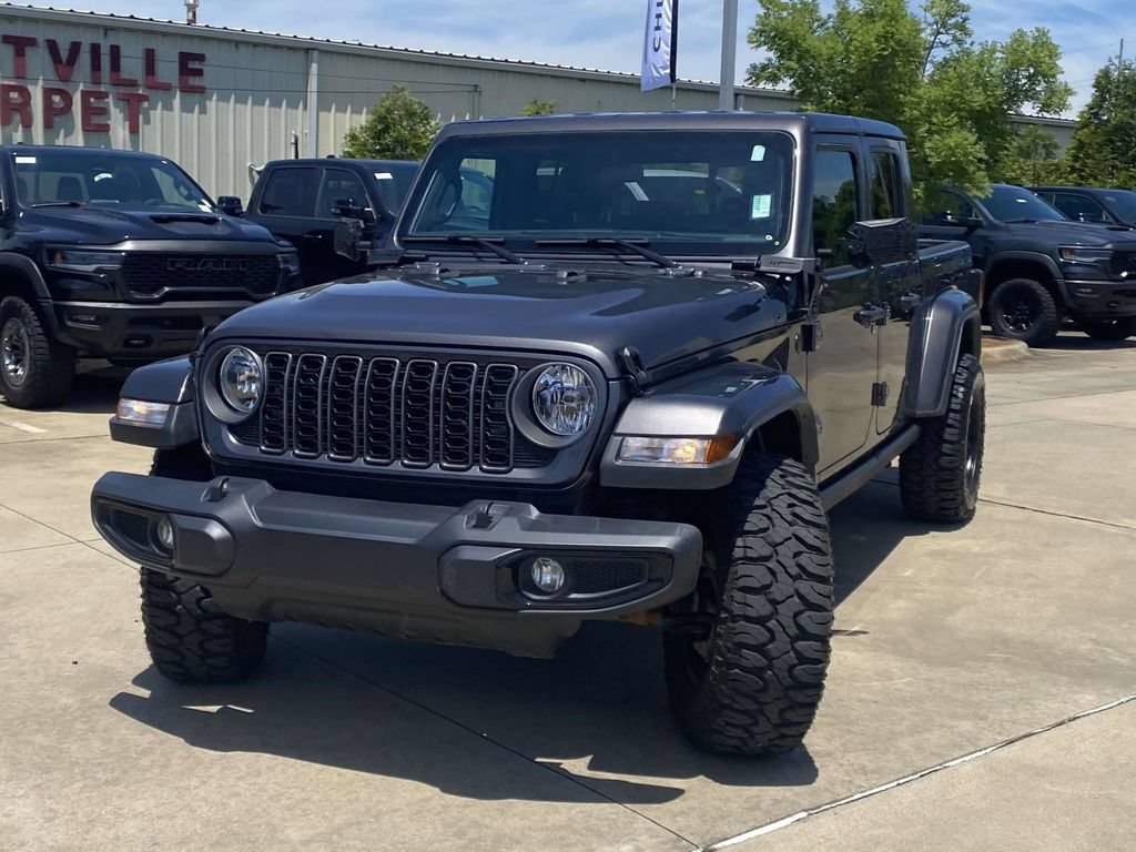 Used 2025 Jeep Gladiator Sport AWD/4WD image 38