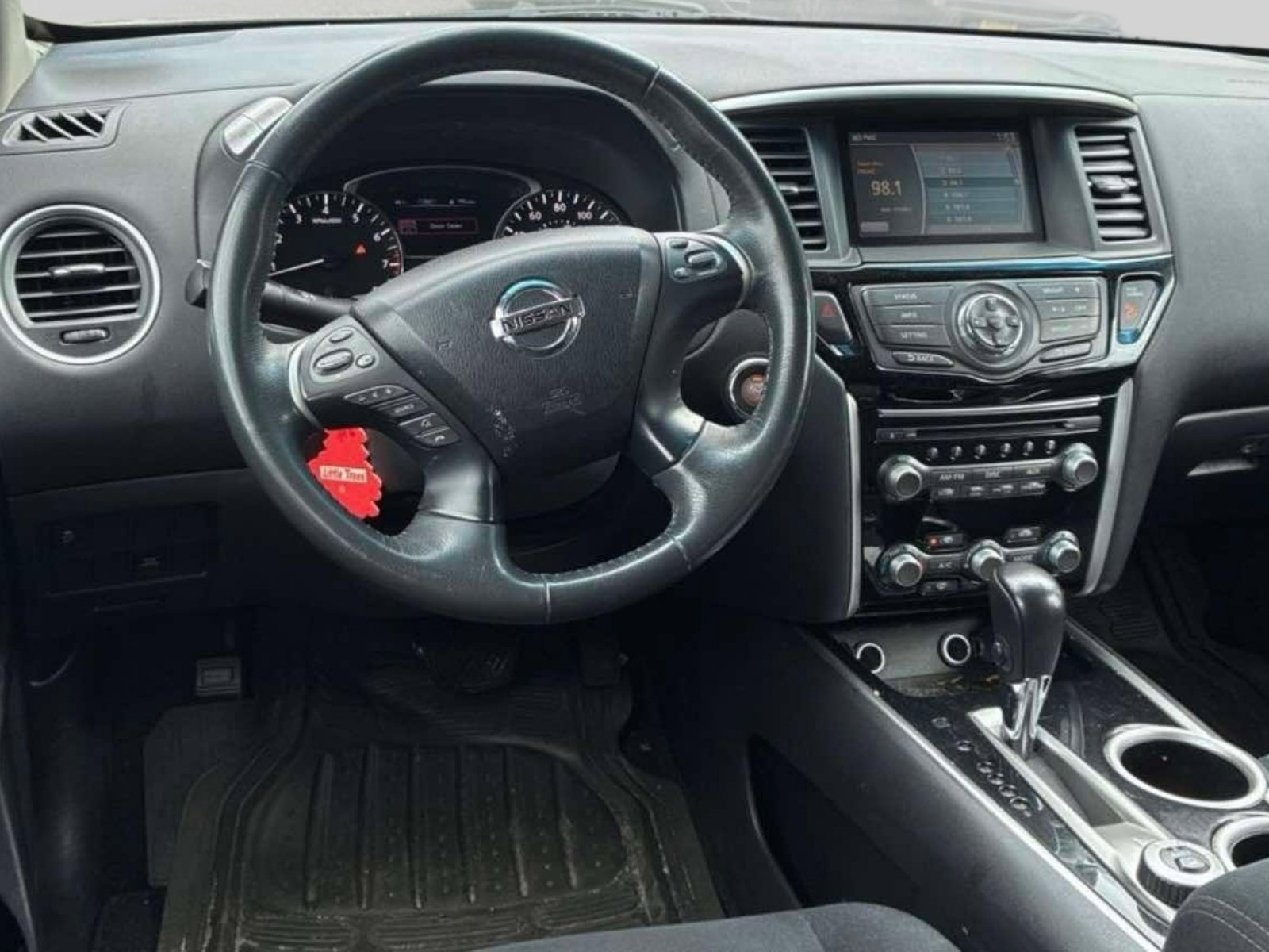 Used 2015 Nissan Pathfinder SV AWD/4WD image 3
