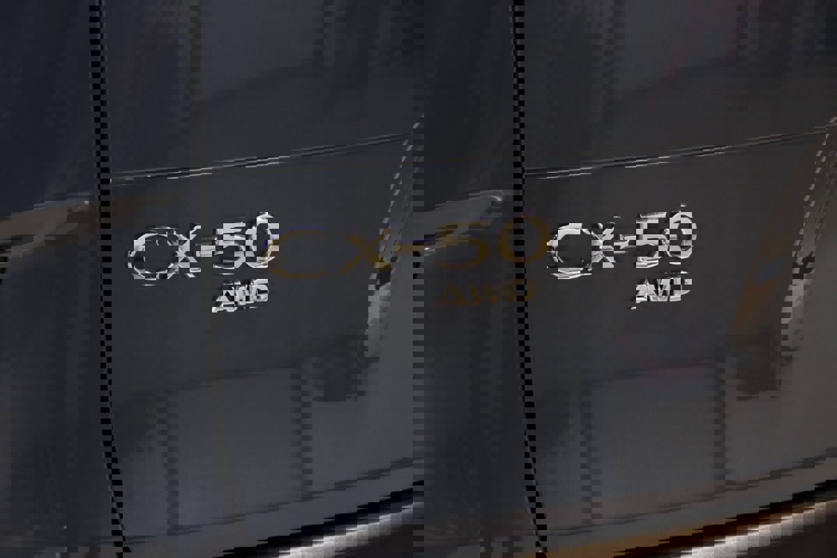 Used 2023 MAZDA CX-50 Meridian Edition w/ Cargo Package image 12