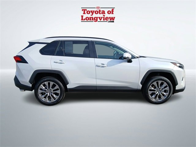 Used 2025 Toyota RAV4 XLE Premium image 7