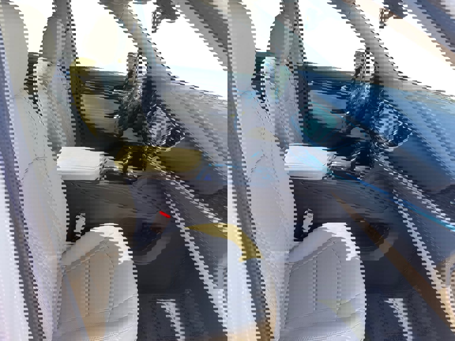 Used 2021 Buick Enclave Essence w/ Sport Touring Edition image 17