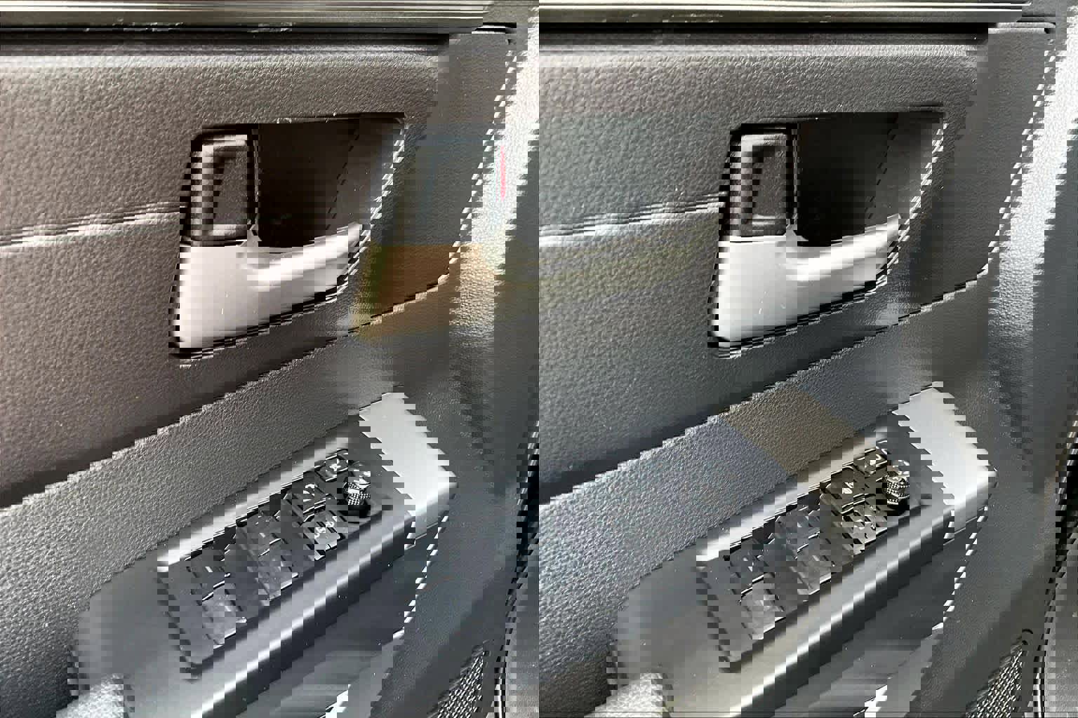 Certified 2024 Toyota Sequoia SR5 w/ SR5 Premium Package AWD/4WD image 32