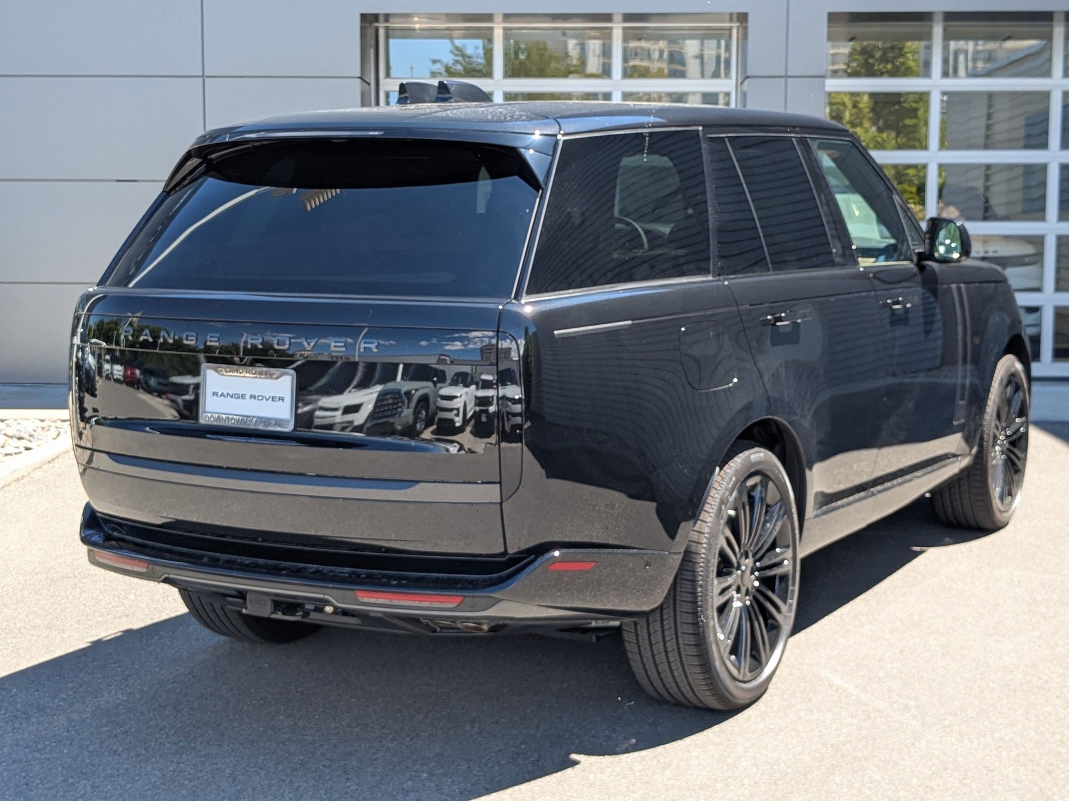 New 2026 Land Rover Range Rover SE AWD/4WD image 5