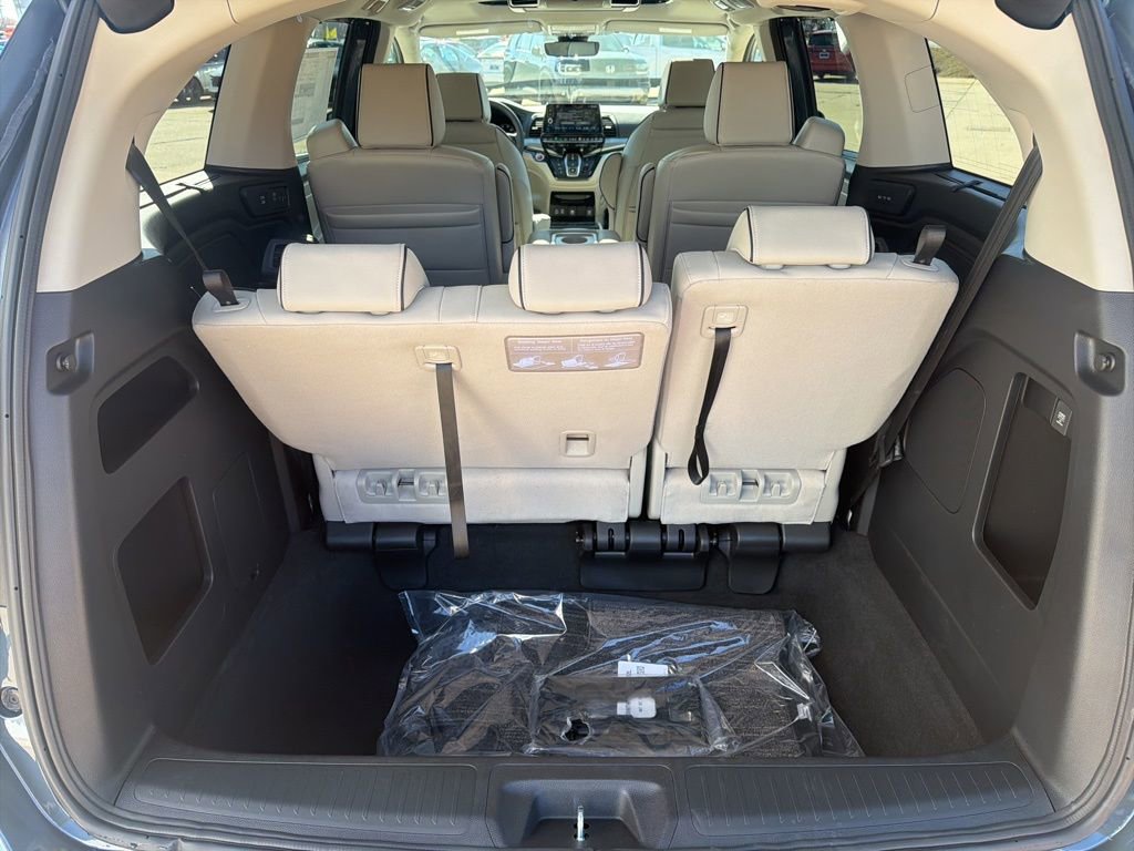 New 2026 Honda Odyssey Touring image 24