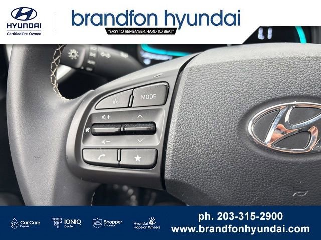 Certified 2025 Hyundai Venue Limited FWD image 14