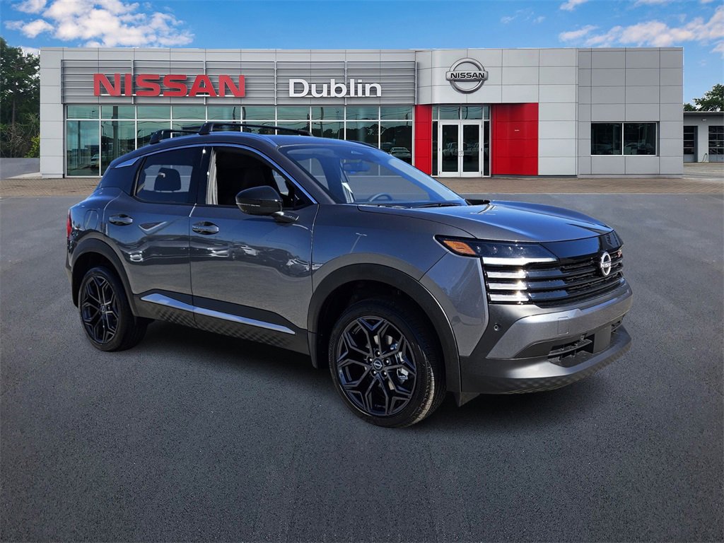 New 2026 Nissan Kicks SR w/ Cold Weather Package image 1