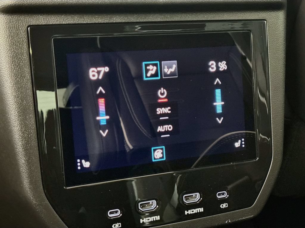 New 2026 GMC Yukon AT4 Ultimate AWD/4WD image 27