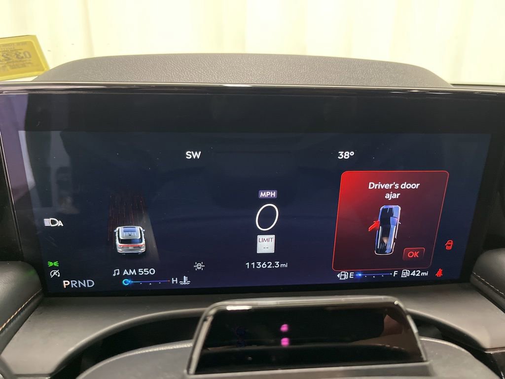 Used 2025 Lincoln Aviator AWD w/ Jet Appearance Package image 11