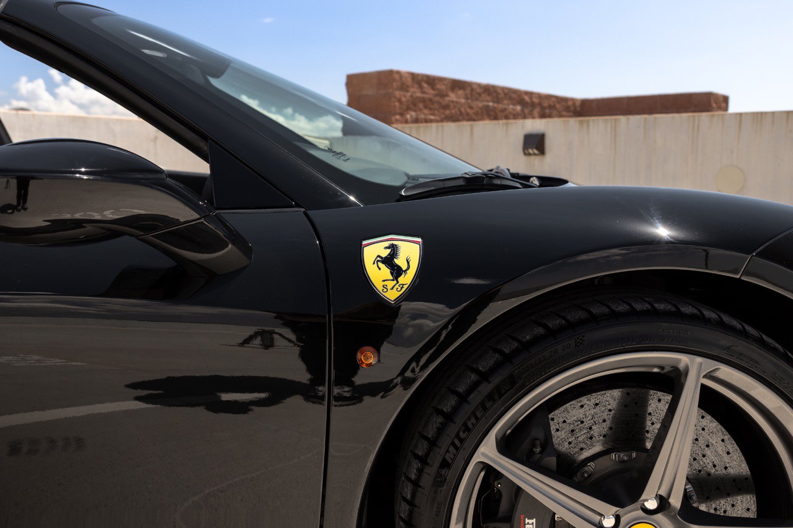 Used 2012 Ferrari 458 Spider RWD image 31